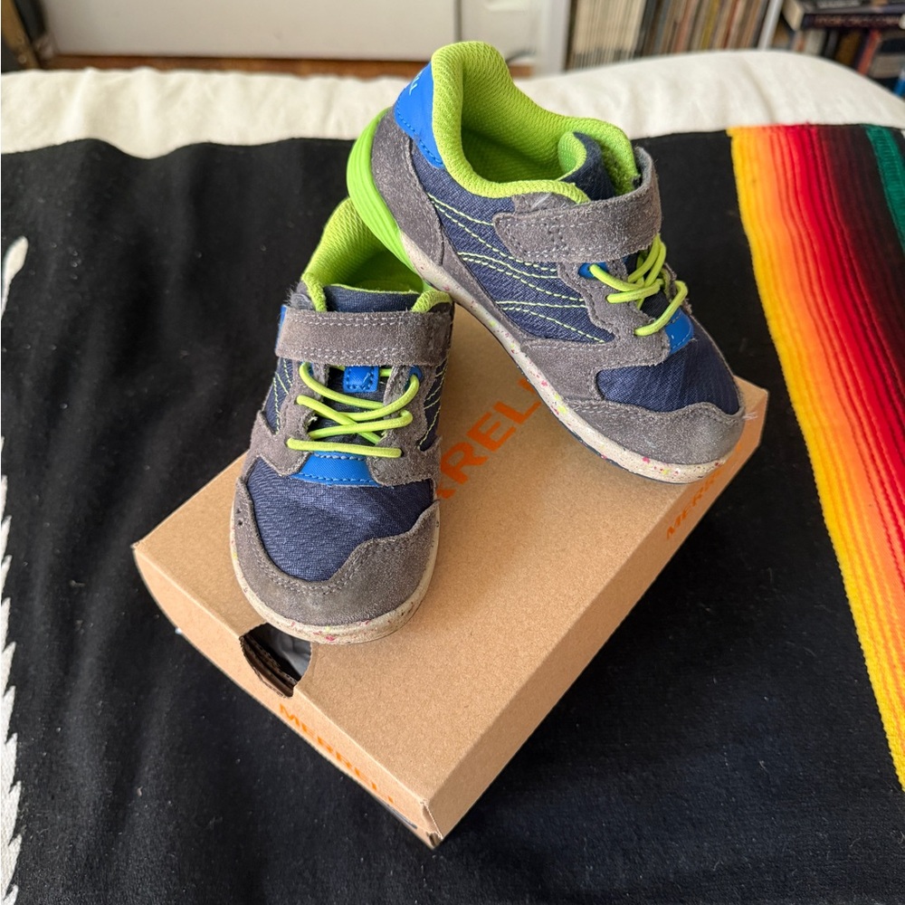 Toddler Blue and Green Sneakers Merrell size 8